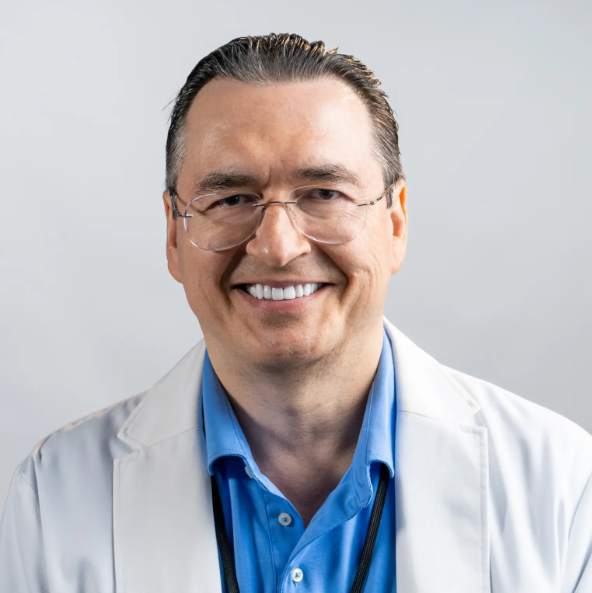 Dr. Rostislav Ignatov
